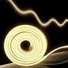 Image de Tuyau de lumière LED blanc chaud 10 m 900 LED - Pour décoration extérieure