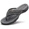 Image de SUNRACE Femme Chanclas Clásicas Grandes Tendencia De Verano Para Hombre, Gris, 8.5 X-Wide Sandale, Noir, Medium