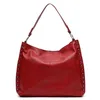 Image de MISAKO Prido Grand sac hobo avec détails métalliques female - Prido Bordeaux 32 X 37 X 11 cm