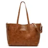 Image de MISAKO Delfino grand sac à provisions avec sac intérieur amovible female - Delfino Camel 26x33x14cm