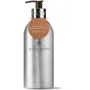 Image de Molton Brown Infinite Bottle Re-Charge Black Pepper Gel douche et bain 400 ml