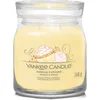 Image de Yankee Candle Signature Candle Bougie parfumée | Bougie en pot de taille moyenne avec double mèche | Mélange de cire de soja à combustion longue | Cadeau parfait pour femme
