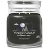 Image de Yankee Candle Signature Bougie parfumée | Midsummer's Night Bougie en pot moyenne avec double mèche | Mélange de cire de soja à combustion longue | Cadeau parfait pour femme