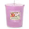 Image de Yankee Candle Bougie votive à fleurs attachées à la main