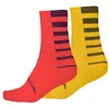 Image de Endura Coolmax Chaussettes de cyclisme unisexes pour adulte Motif rayures Grenade Taille S