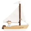 Image de Le Toy Van - TV810 - Bateau à Voile Jouet pour Enfants à partir de 2 Ans, Bateau et 1 Marin en Bois FSC écologique, voiles en Coton, Cadeau Enfant
