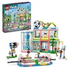 Image de LEGO 41744 Friends Le Centre Sportif, Jouet de Construction avec Jeux de Football, Basketball et Tennis Plus Mur d'escalade et 4 Mini-Poupées, Heartlake City, Cadeau Enfants dès 8 Ans à Noël