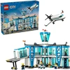 Image de City aéroport avec avion, Jouets de construction