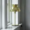 Image de FRANDSEN lampe à poser Butterfly, interrupteur, laiton