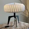 Image de Dyberg Larsen lampe de table Ventnor, noir/blanc, hauteur 34 cm,