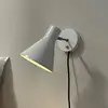 Image de Dyberg Larsen applique murale Sleep, blanc mastic, Ø 15 cm, acier