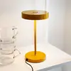 Image de Lampe à poser LED Dyberg Larsen Starlight, jaune, hauteur 26 cm