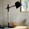 Image de Nordlux Lampe de table Theo en bois de frêne