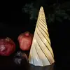Image de Sirius Figurine décorative LED Vilma, blanc/doré, hauteur 24 cm, verre, piles