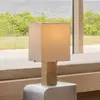 Image de Audo Copenhagen Lampe de table Audo Nonna, couleur travertin/sable, hauteur 49 cm