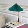 Image de Lampe à poser LED HAY Matin, vert/laiton, hauteur 38 cm