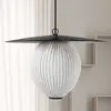 Image de GUBI Suspension Satellite Ø 22 cm blanc crème
