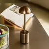 Image de Hübsch Lampe à poser LED rechargeable Taten, laiton bruni, hauteur 30 cm