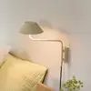 Image de Hübsch Applique murale LED COVER, couleur sable, saillie 30 cm, métal