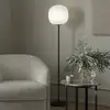 Image de New Works Lantern Medium lampadaire, haut 150cm