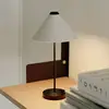 Image de New Works Brolly lampe à poser batterie IP44 blanc