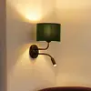 Image de Duolla Applique murale Roller, velours vert foncé, noir, avec lampe de lecture