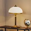 Image de Jupiter Lampe à poser Petro, verre, couleur laiton vieilli, hauteur 50 cm