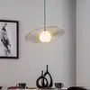 Image de SIGMA Suspension Sol 1, un verre avec une couronne dorée