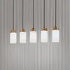 Image de Lamkur Suspension Markus, verre opale/chêne, longueur 100 cm, à 5 lampes