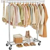 Image de SONGMICS Portant à Vêtements avec Roulettes, Tringle Extensible pour Charge Lourde, Porte-manteau, Capacité de Charge 100 kg, 45 x (92-132) x 161,5 cm, Montage Facile, Argent HSR13S