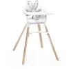 Image de Chaise haute Stokke Clikk, Blanc - Chaise haute tout-en-un avec plateau + harnais - Légère, durable, ergonomique et facile à transporter - utilisable pour les 6-36 mois, jusqu’à 15kg