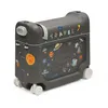 Image de Stokke JetKids BedBox, Midnight Grey - Valise-lit à roulettes pour enfants de 2-7 ans (jusqu'à 35 kg) - Approuvée par de nombreuses compagnies aériennes - Matelas et sangle réglable inclus