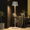 Image de Konstsmide Lampadaire LED Pomezia pour extérieur, USB, blanc