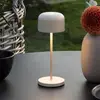Image de Konstsmide Lampe à poser LED rechargeable Lille, hauteur 20 cm, couleur sable, IP54, USB