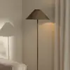 Image de Globen Lighting Lampe sur pied Cannes, marron, métal, 140 cm