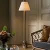 Image de Globen Lighting Lampe sur pied Gino, pied en marbre, beige, 145 cm