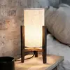 Image de Markslöjd Lampe à poser Eruca, hauteur 34 cm, marron/beige, bois/lin
