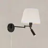 Image de Markslöjd Applique murale Pivot, blanc naturel/noir, saillie 43 cm, à 2 lampes.