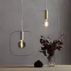 Image de STAR TRADING Suspension déco Shape avec carré, argentée