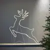 Image de STAR TRADING Figurine LED Tapesil renne pour le mur et le sol
