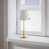 Image de By Rydéns Lampe de table Lumi de By Rydens, 49 cm, dorée/blanche, textile