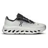 Image de On Running Chaussures De Running Cloudrunner 3