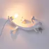 Image de SELETTI Chameleon Lamp Going Down Applique murale USB