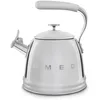 Image de Smeg, Bouilloire Sifflante WKF01SS, en Acier Inoxydable, Capacité 2,3 L, Couvercle Amovible et Bec Doseur, Compatible avec Induction, Chrome