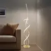 Image de ONLI Lampe sur pied LED Kira, hauteur 140 cm, doré, métal, 4000K