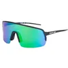 Image de Out Of - Plume, lunettes de soleil sport avec verres photochromiques polarisés, fabriqués en Italie, blanc, Large