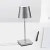 Image de Mini luminaire rechargeable Zafferano Poldina, intérieur argenté