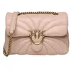Image de Sac à main Puff Love de PINKO en cuir rose, 30 cm