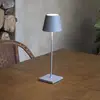 Image de FARO BARCELONA Lampe à poser LED Toc chargeur USB, IP54, grise