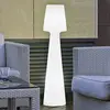 Image de Newgarden Lola lampe sur pied hauteur 110 cm blanc chaud